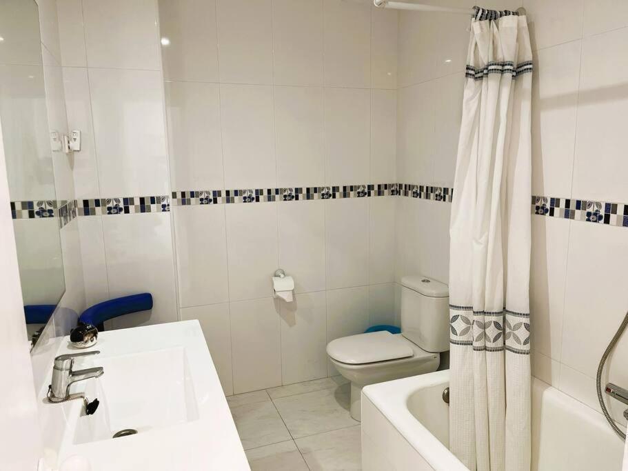 Apartamento Center 4 Persones- 200m - . Parking *
